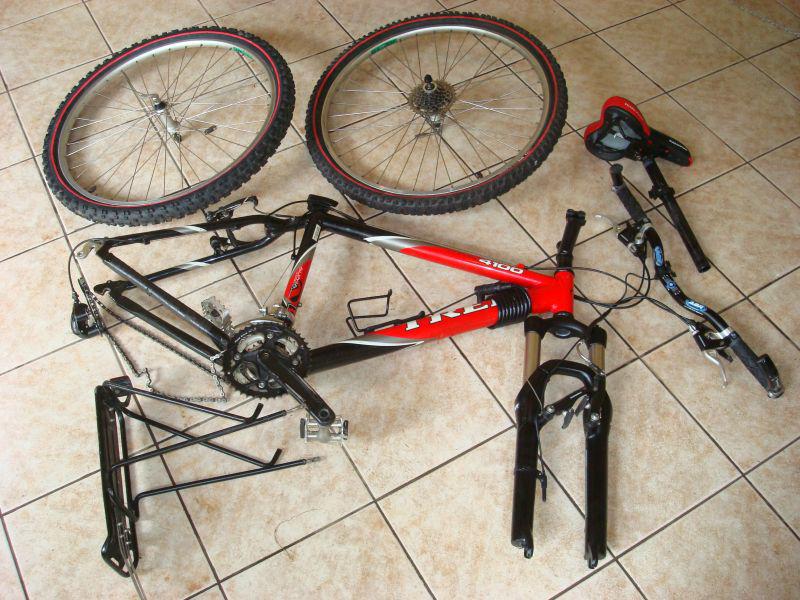 Completamente desmontada para transporte.