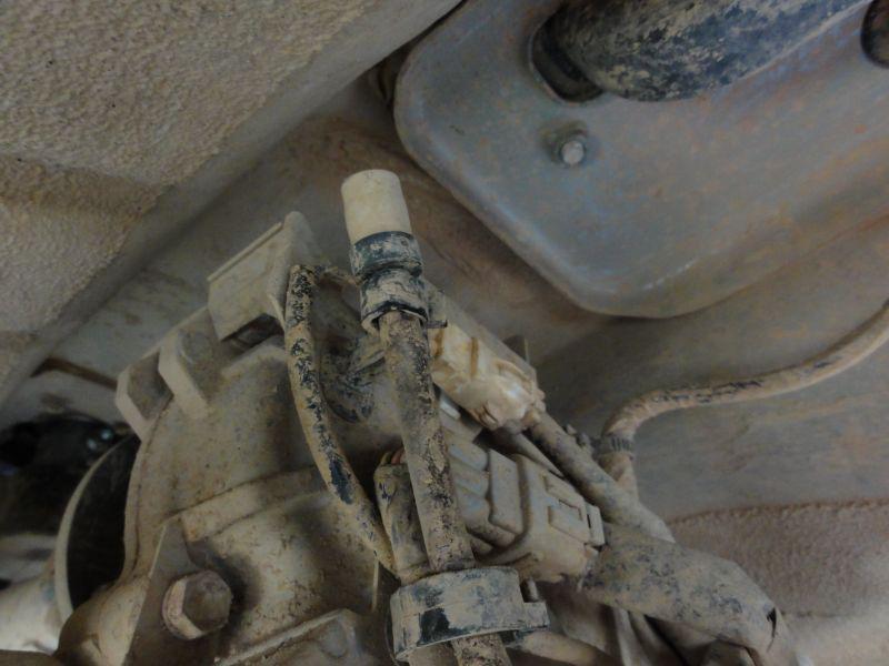 Transfer case small breather.