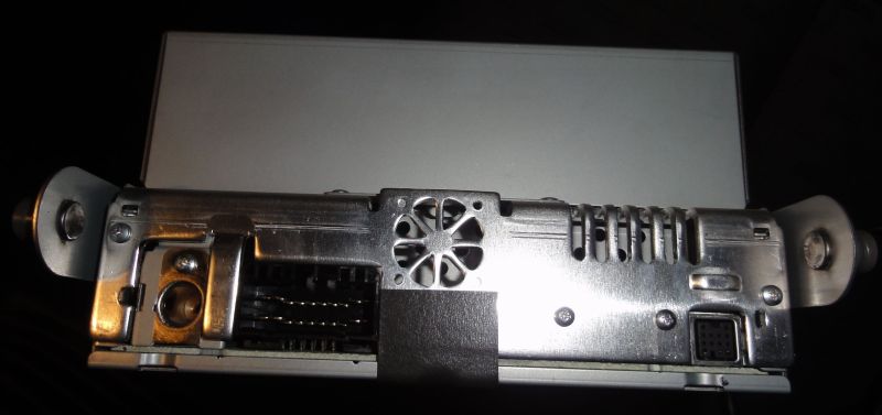 Rear view of the radio. When connection the cables, first attach the data cable from the MP3 module (with the module already connected in other end) and then connect the power supply cords.